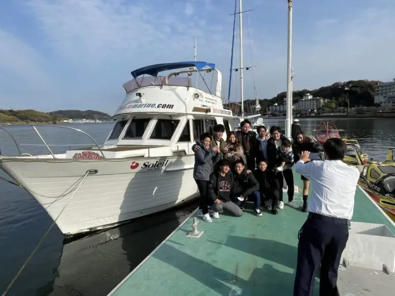 浜名湖クルージングbbqプラン 冬でも室内完備クルーズが楽しめる アンドバーベキュー